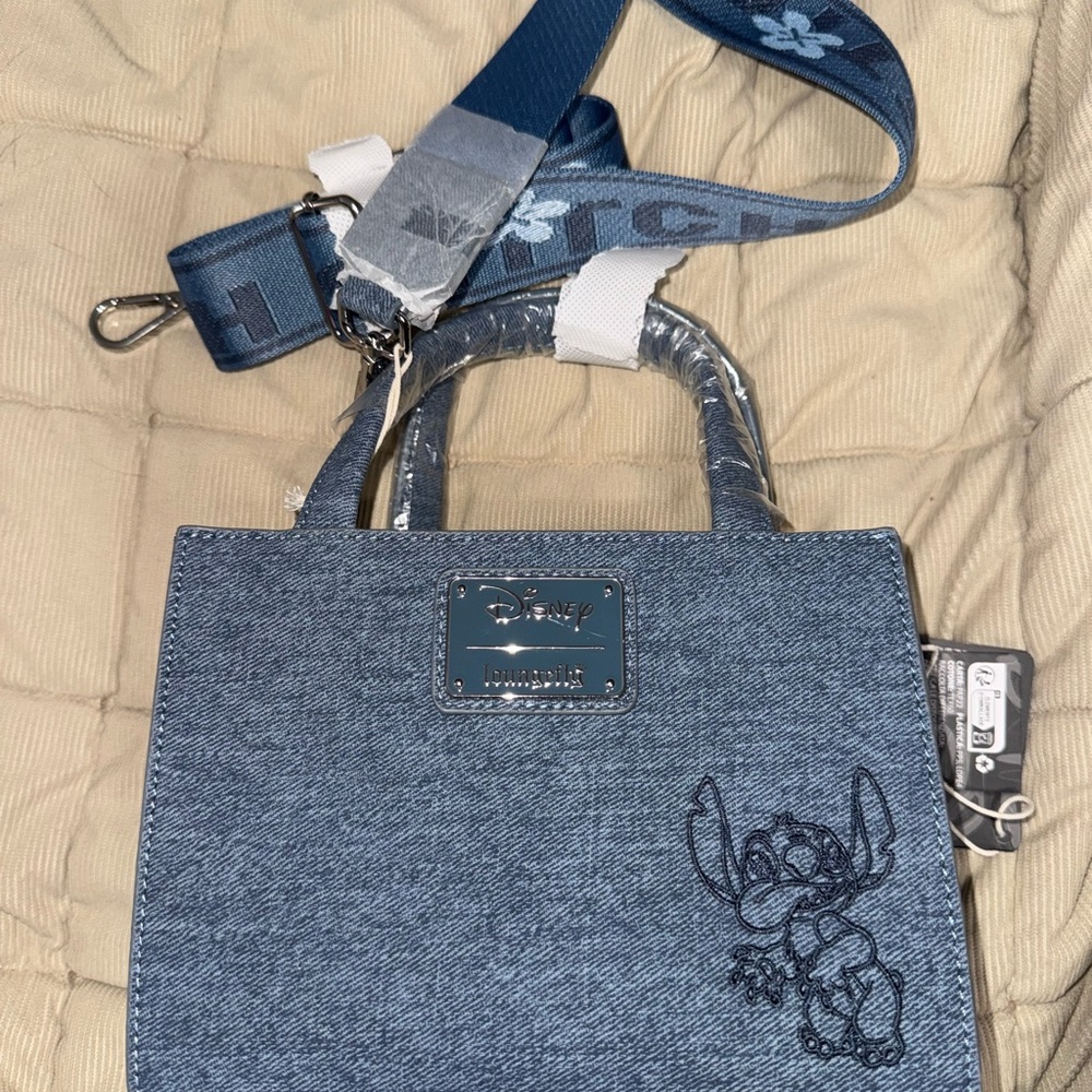Disney Loungefly Stitch Denim hand Bag - Picture 2 of 2